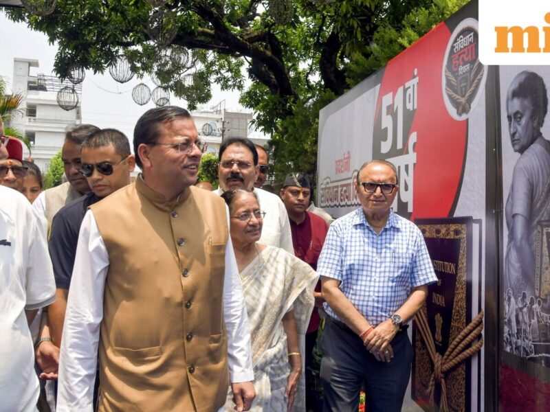 सीएम धामी ने 1975 आपातकाल को लोकतंत्र का काला अध्याय बताया