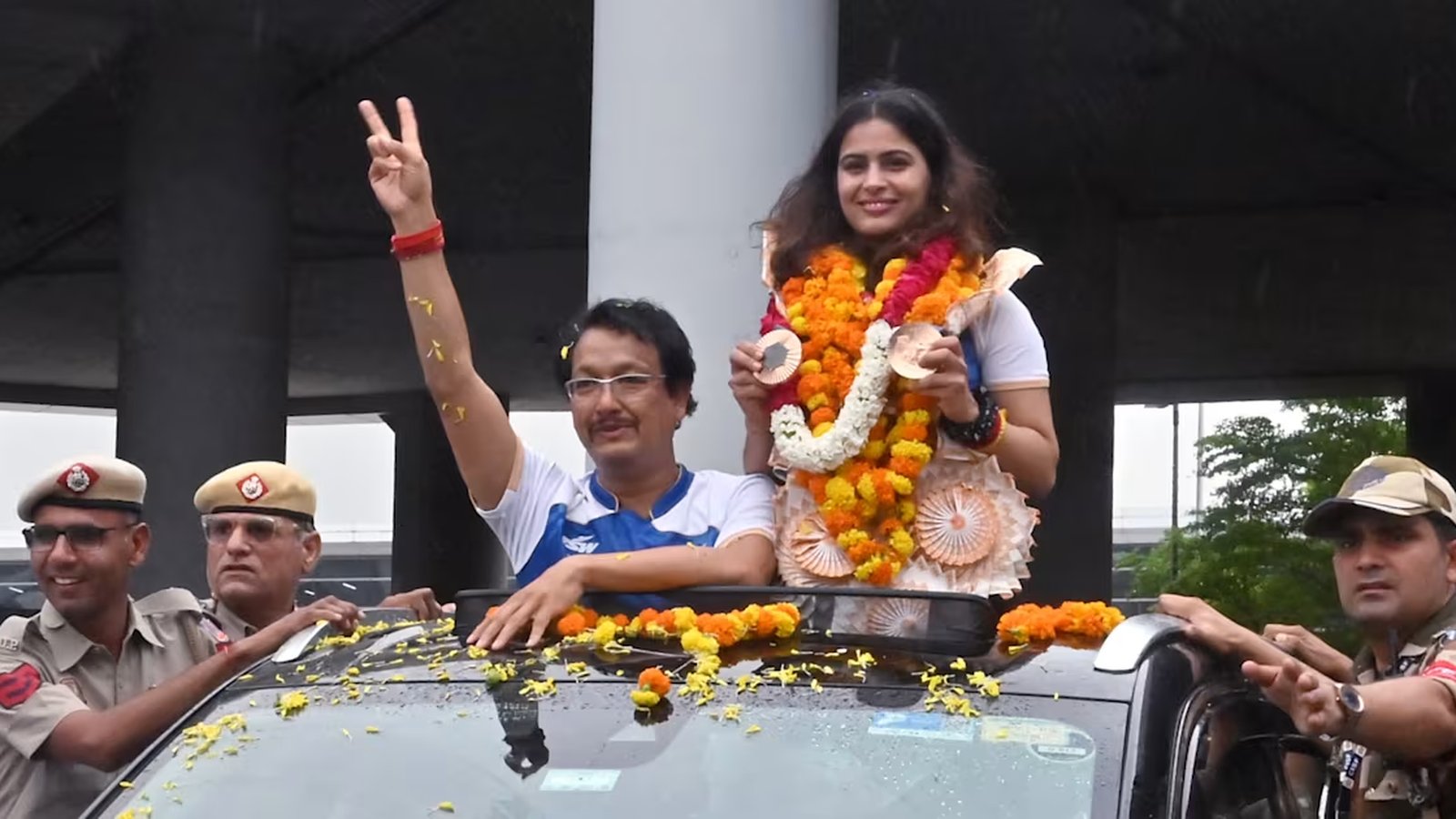 जसपाल राणा के निधन पर मणु भाकर का भावुक श्रद्धांजलि, देहरादून में CM धामी भी पहुंचे