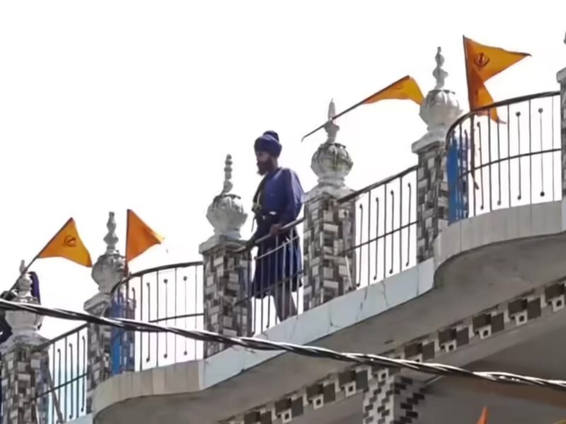 रुद्रप्रयाग गुरुद्वारा में निहंगों का स्टैंडऑफ तीसरे दिन भी जारी, पंजाब CM ने धामी से बात की