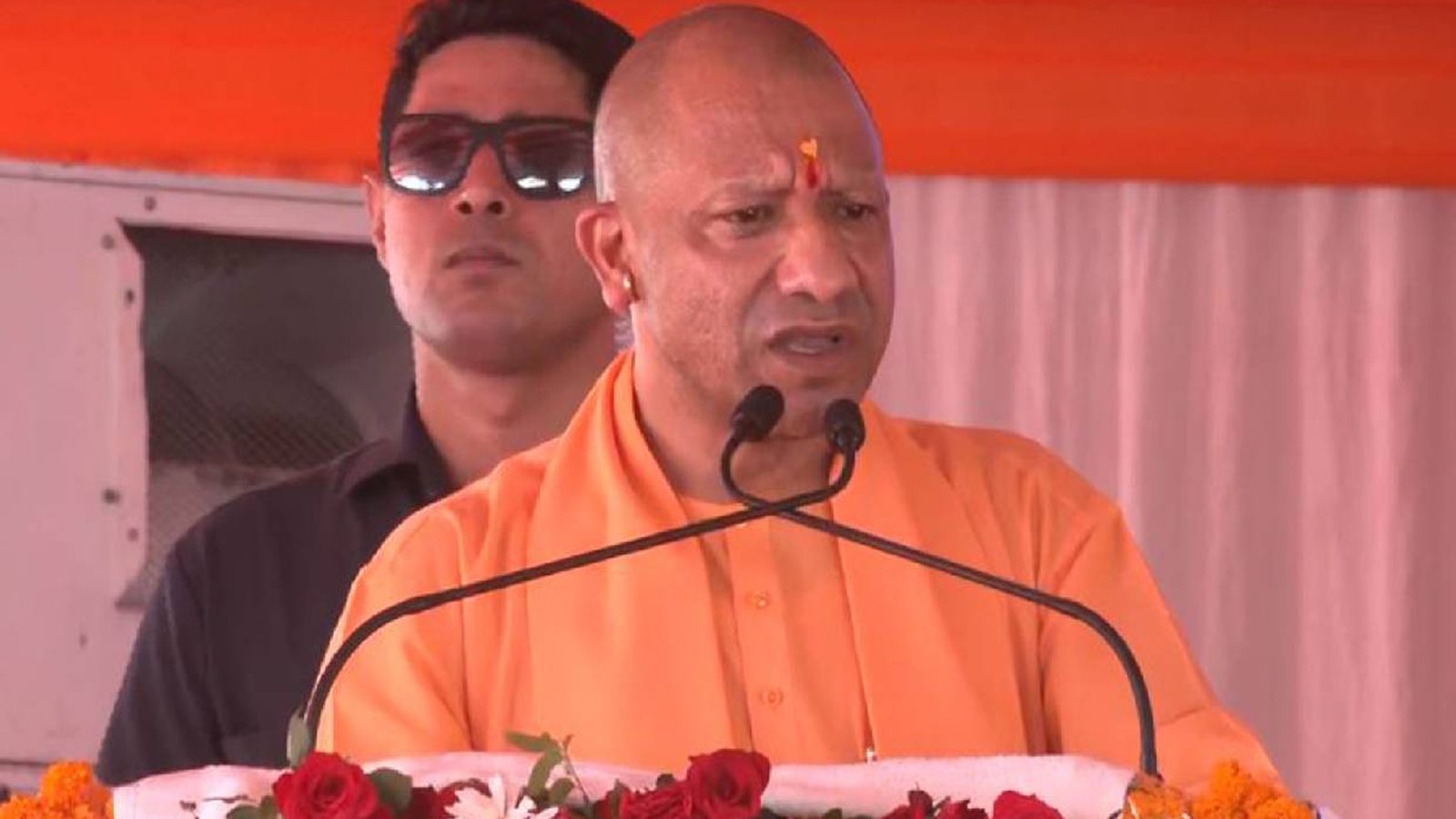 योगी आदित्यनाथ ने ललितपुर में 1766 करोड़ की 221 परियोजनाओं का शिलान्यास किया