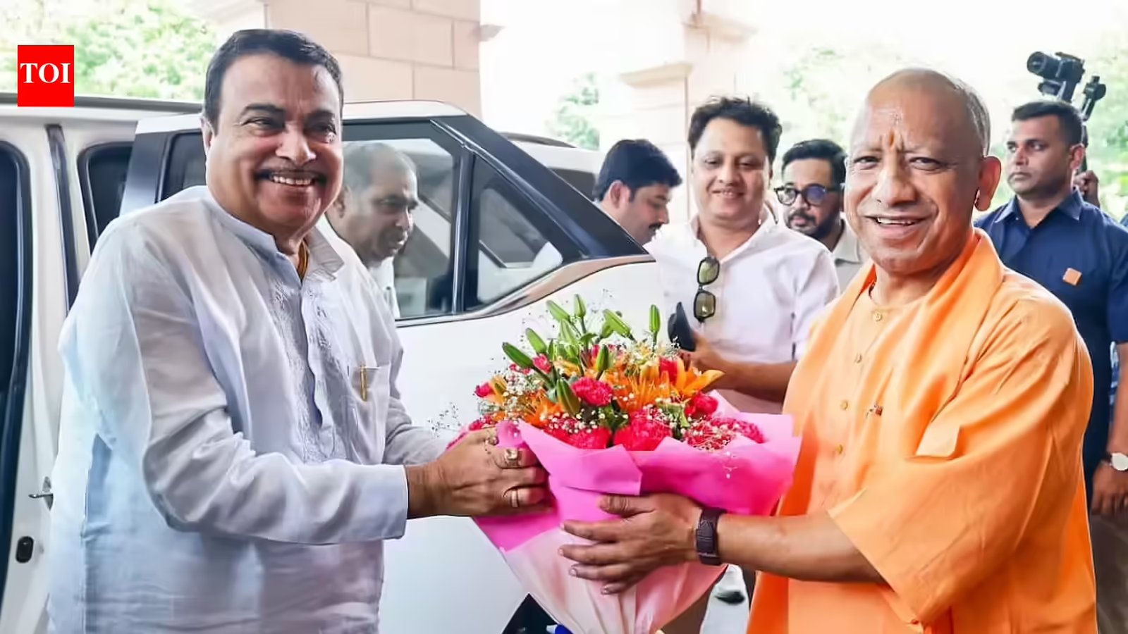 यूपी में ₹50–60 हजार करोड़ के नए सड़क प्रोजेक्ट मंजूर; हर जिला चार-लेन से जोड़े जाने पर जोर